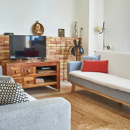 Loft. Old * لقنت